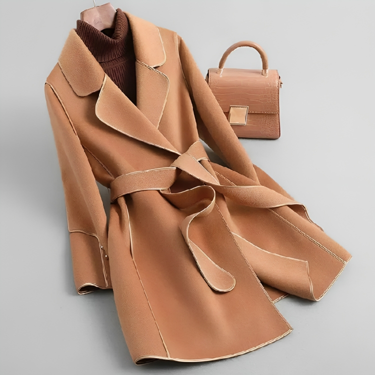 Snygg hösttrenchcoat för kvinnor