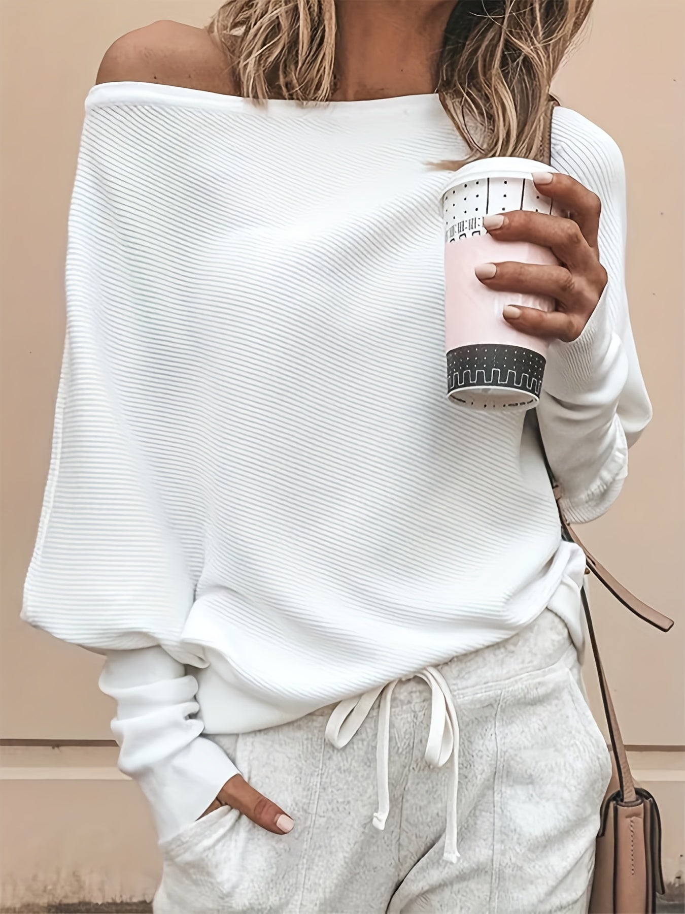 Elegant off-shoulder varm vintertröja för kvinnor