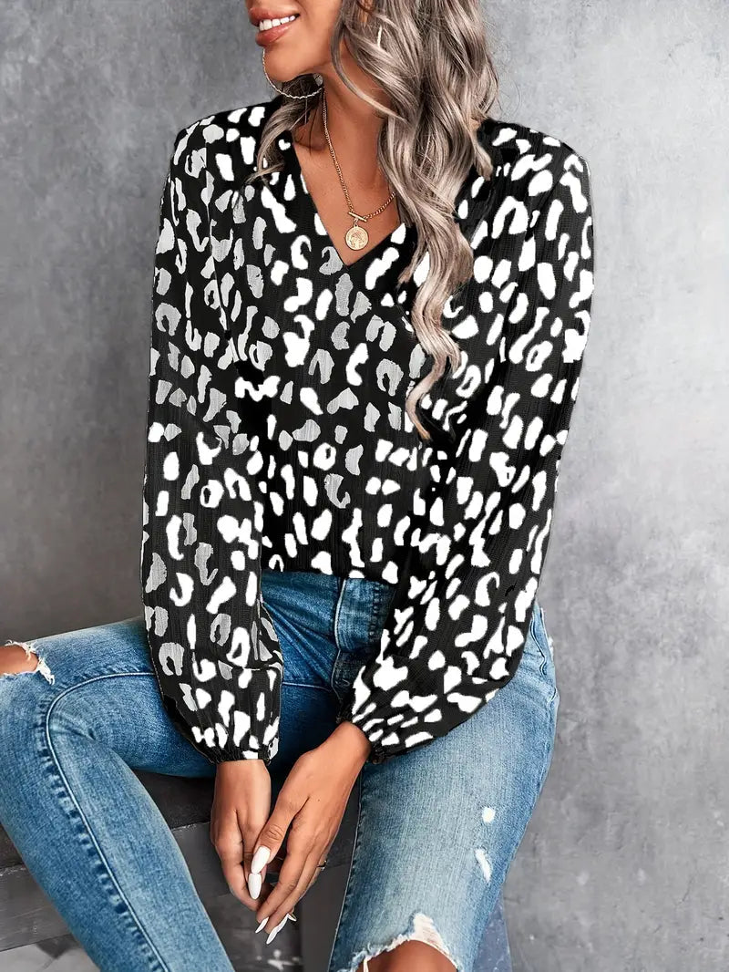 Casual leopardmönstrad blus med v-ringning och långa ärmar för kvinnor