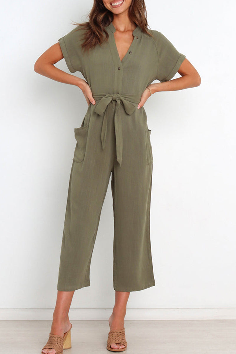Elegant kortärmad V-ringad knappförsedd jumpsuit med bälte för kvinnor