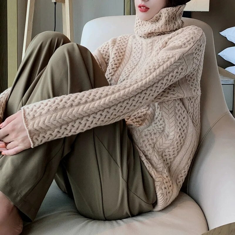 Stickad turtleneck-tröja