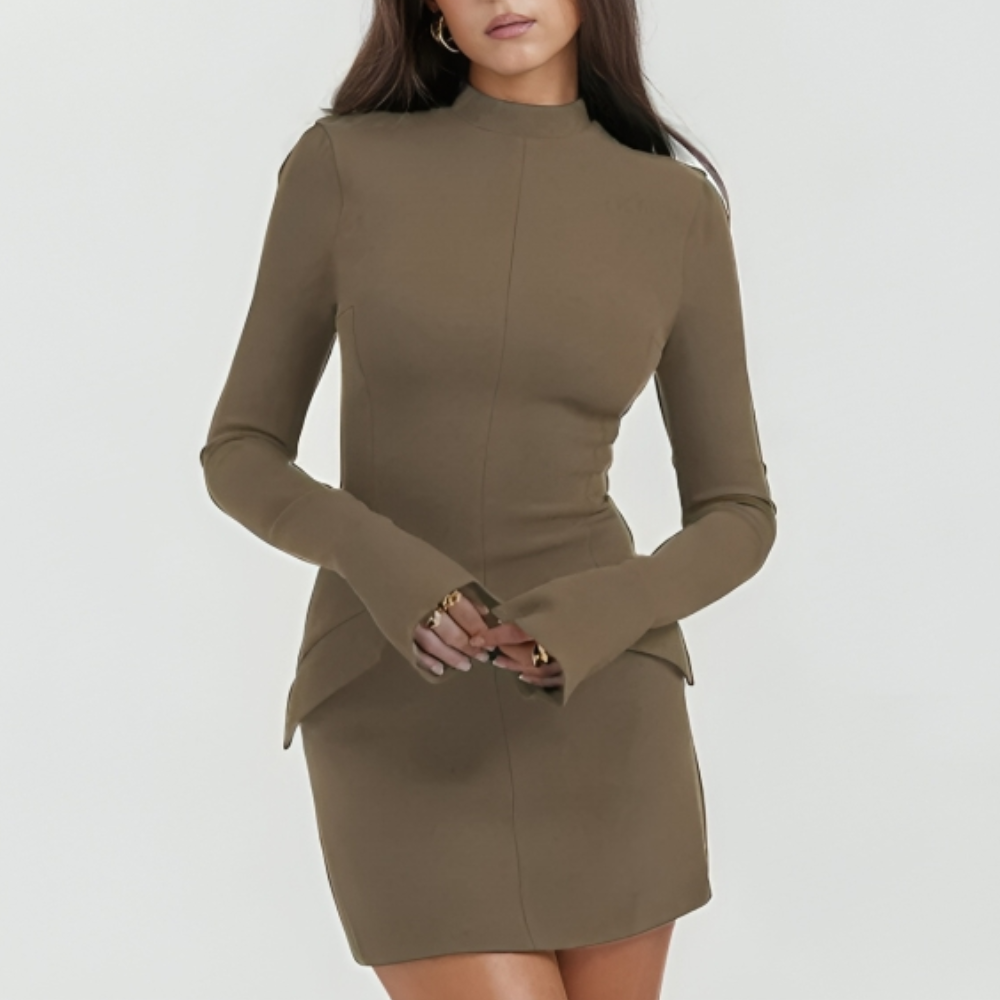 Långärmad bodycon kort klänning för kvinnor