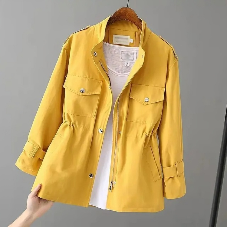 Last Trenchcoat för kvinnor