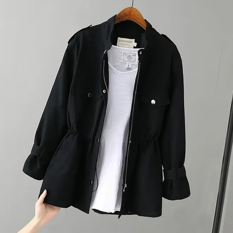 Last Trenchcoat för kvinnor