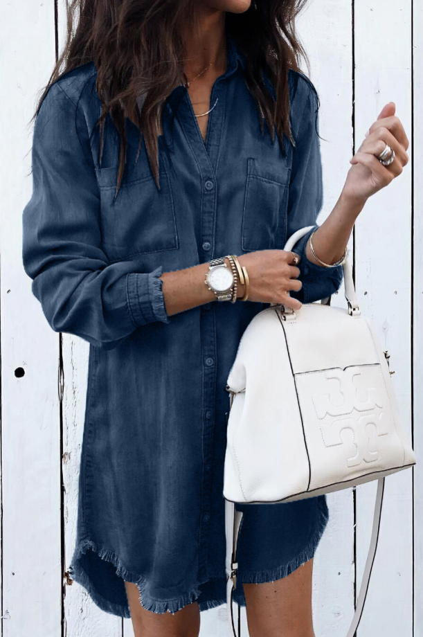 Trendig avslappnad denimklänning