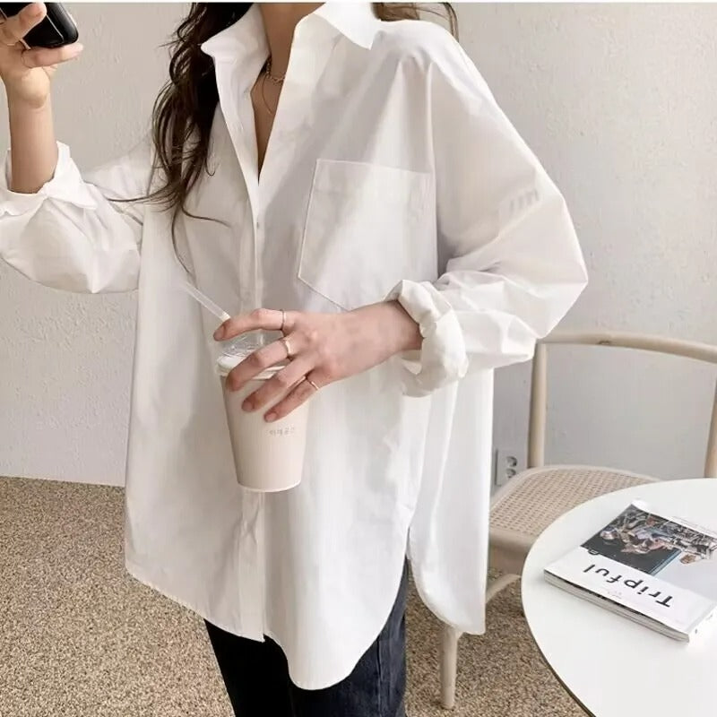 Elegant långärmad vit blus för kvinnor