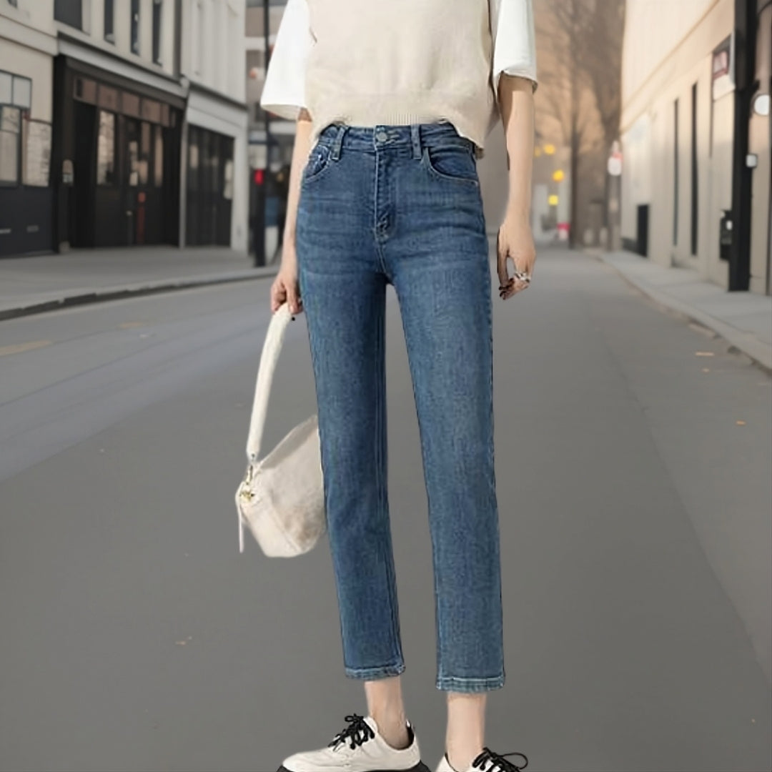 Amira™ | Trendiga jeansbyxor med urringning