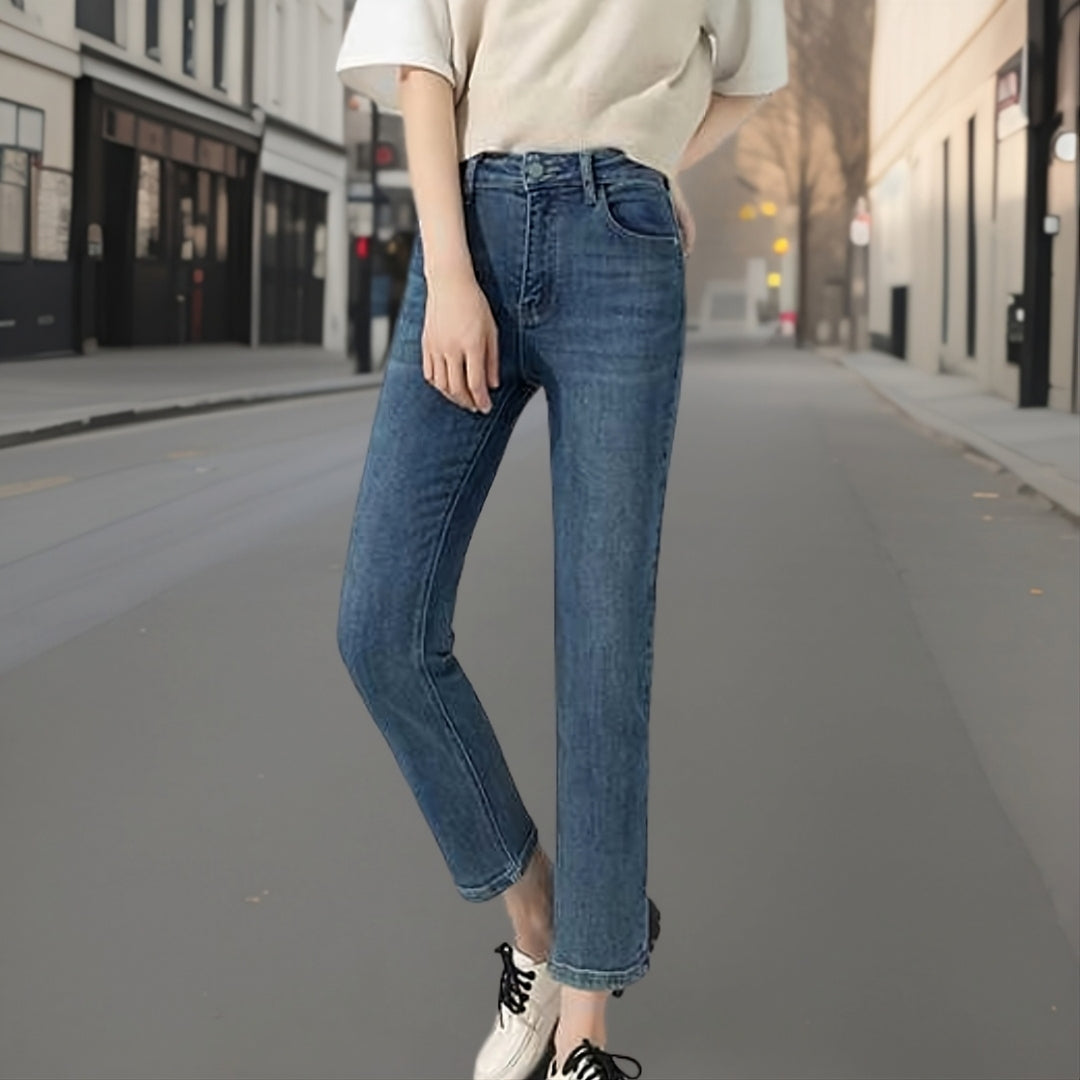 Amira™ | Trendiga jeansbyxor med urringning