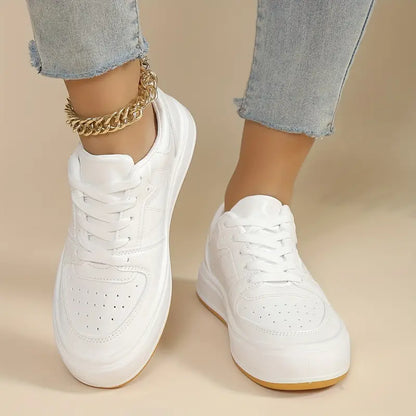 CHIARA - MODERIKTIGA SNEAKERS FÖR SOMMAREN