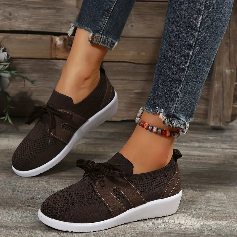 Lättviktiga plattformsskor i mesh &quot;Airflow Comfort&quot;